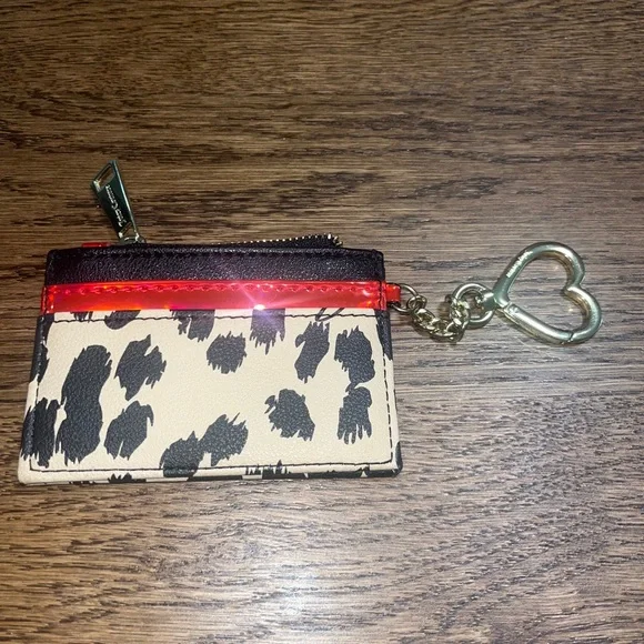 Juicy Couture Animal Print Coin Purse Wallet with Heart Clip & Card Slots - Picture 3 of 8